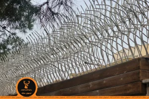 عکس نصب حفاظ شاخ گوزنی در شیراز